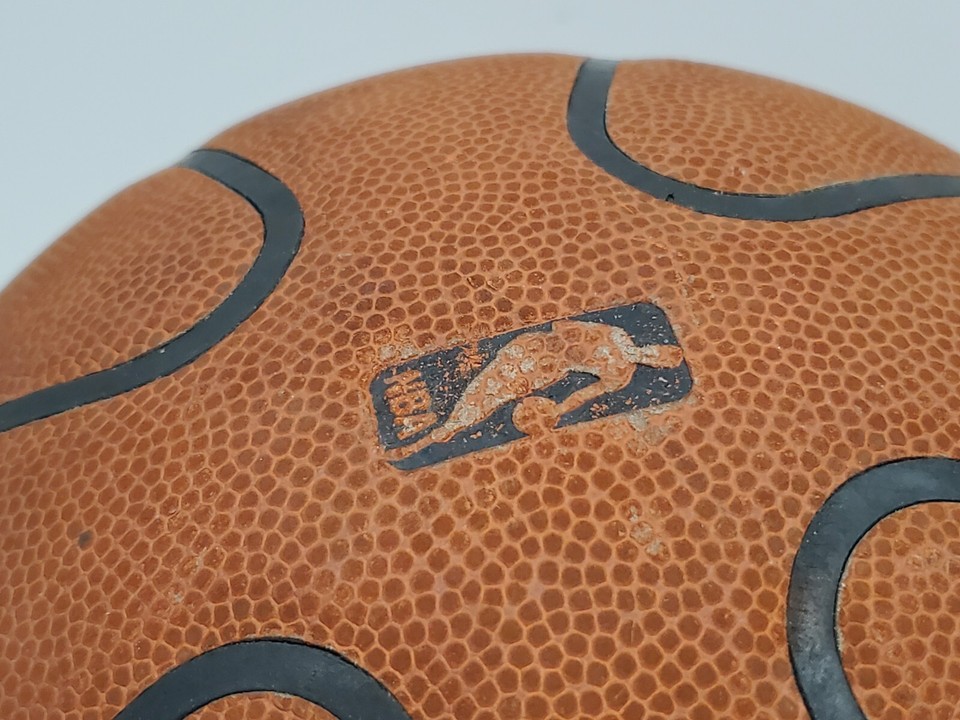 Official Spalding 2006 Cross Traxxion NBA Game Ball Leather Basketball