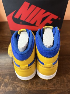 ? Nike Air Jordan 1 Laney 2013 | Size 11M 555088-707 |  Pre-Authenticated NEW 2013 NIKE AIR JORDAN 1 RETRO HIGH OG LANEY 555088-707  main image 4