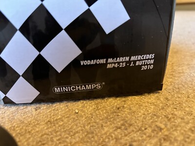 MINICHAMPS McLAREN MERCEDES MP4/25 F1 CAR JENSON BUTTON. 1:18 2010