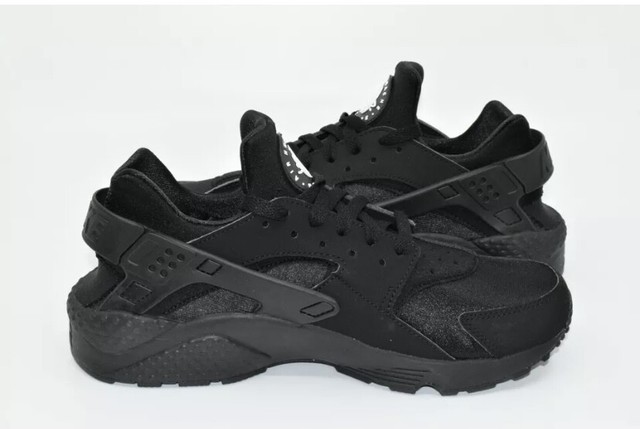 nike huarache triple black kopen