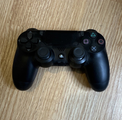Sony DualShock 4 Wireless Controller 