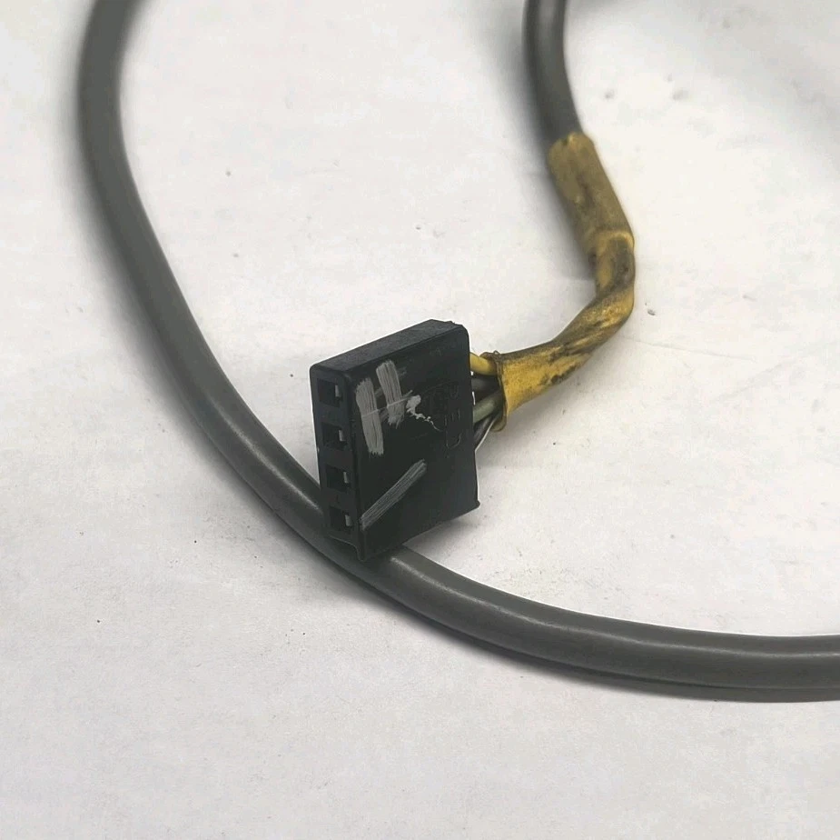 93-97 FIREBIRD TA Volante Columna Radio Control Conector Enchufable #1 Foto 2 de 4