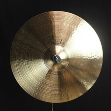 Used Paiste 18" Signature Fast Medium - 1489g video demo 