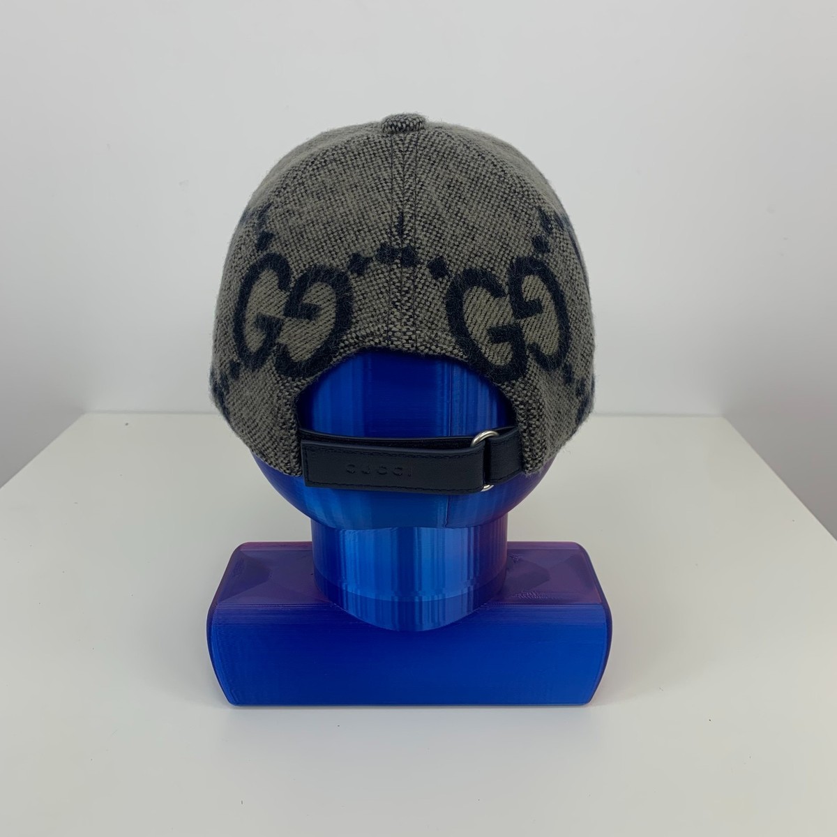 Gucci GG Monogram Jumbo Wool Canvas Baseball Cap Hat Gray Size M