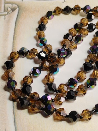 Signed WEST GERMANY Triple Strand Dark Faceted AB Acrylic Beads 18" Necklace! - Picture 8 of 11