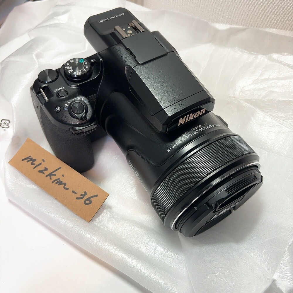 Nikon digital camera P1000BK COOLPIX P1000 black -Mint w Nikon digital camera P1000BK COOLPIX P1000 black -Mint w