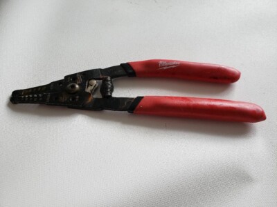 48-22-6109 Milwaukee 7 in. Wire Stripper Cutter and Bolt Cutter hand tools 5
