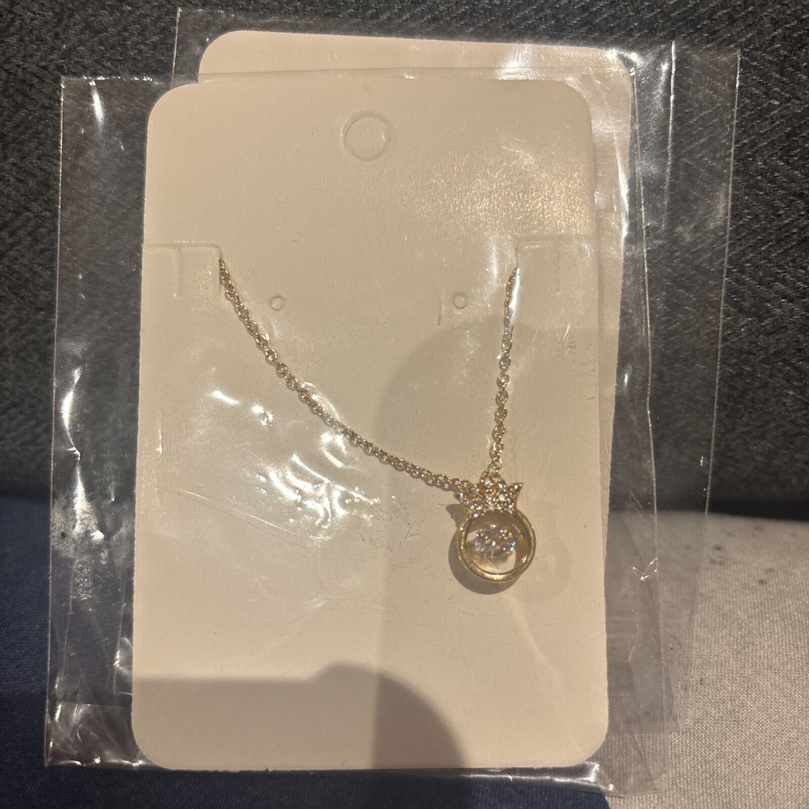 Picture 1 of 2