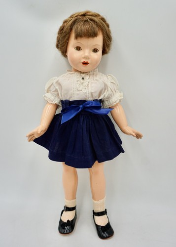 Beautiful Vintage Composition Dewees Cochran for Effanbee American Children