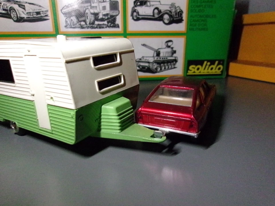SOLIDO Touring Citroen CX with caravan scale 1/43 Made in France - Immagine 3 di 4