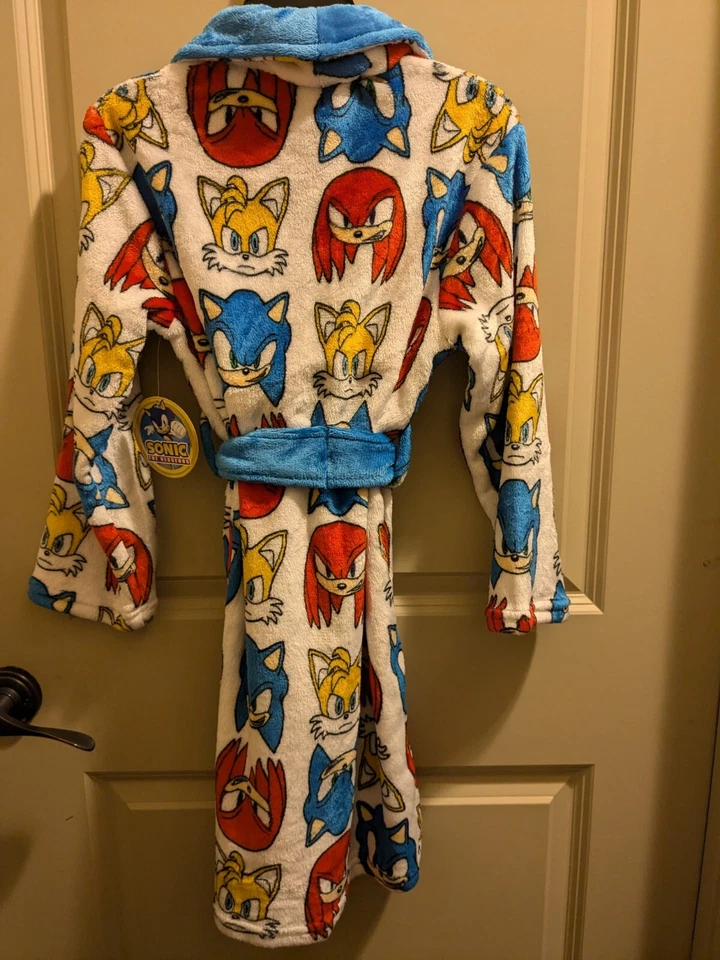 Sonic The Hedgehog Hedge Hog White Bath Robe Bathrobe PJ Boys Size 4 / 5 NWT - Image 2 of 2