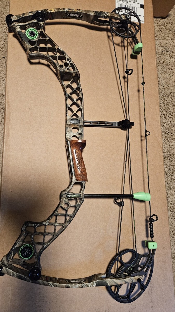 Mathew's zxt bow 25 inch draw right hand 65 pound draw Lost Mathew's zxt bow 25 inch draw right hand 65 pound draw Lost