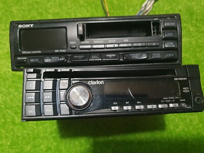 Autoradio SONY XR-7040 Autoradio CLARION DB188RMP