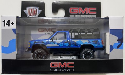 M2 Machines 1998 GMC Sierra 1500 4x4 Auto-Thentics R84