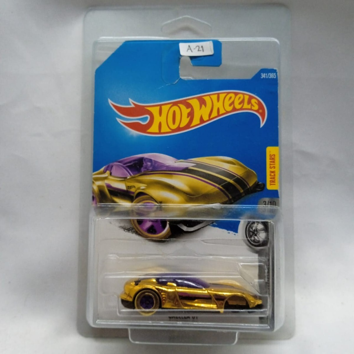 HotWheels COLLECTORS　3台セット Hot Wheels Premium Collector Display Sets, 3 Cars & 1