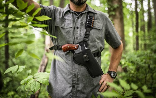 OUTDOORS - Denali Chest Holster for Revolver up to 6 ½” Barrel - Picture 3 of 8
