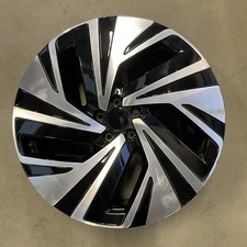 VW Id4 21”alloy wheel 11A601025