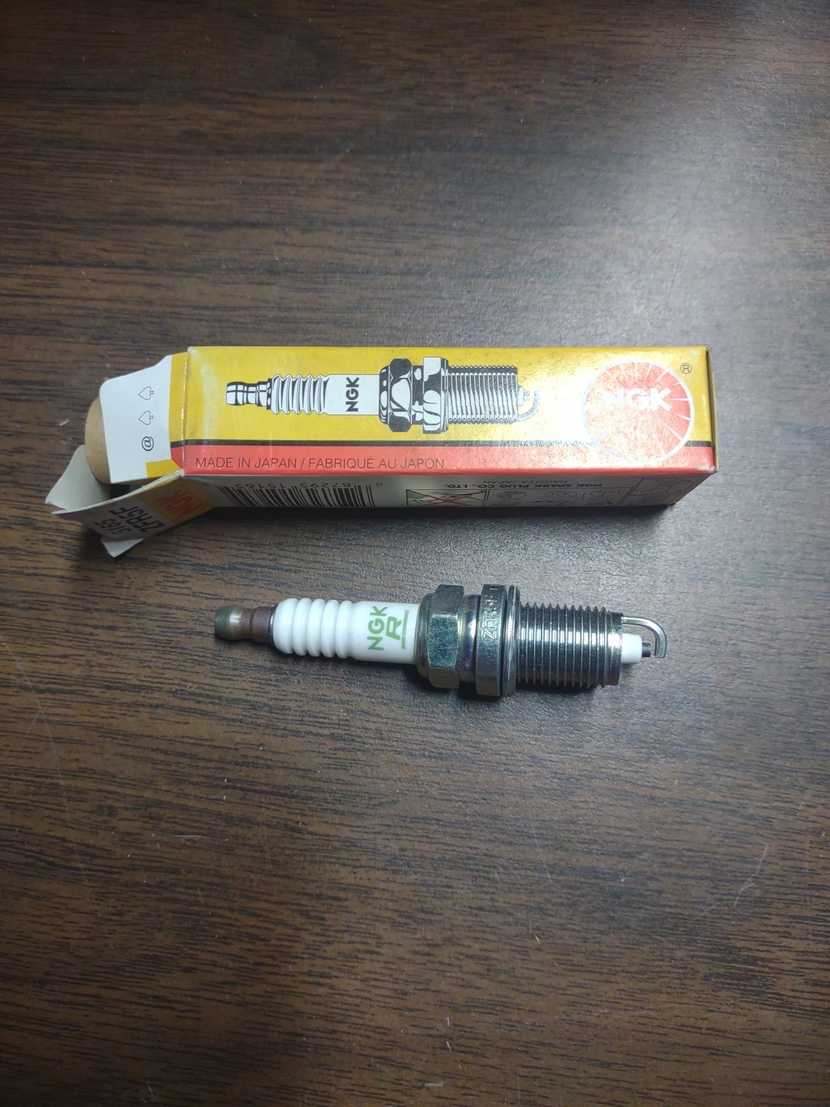 GENUINE NGK SPARK PLUG NGK 5165 / ZFR5F Vauxhall 1.4 1.6 1.8 2.0