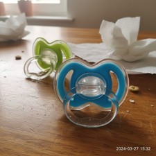 Gum-EEZ Silicone Pacifier-Style Baby Teethers, 2-Pack, BPA-Free, 3m , Colors ...