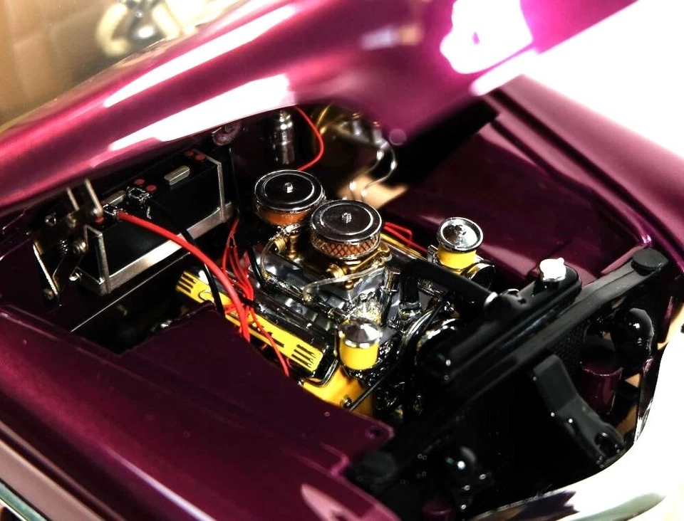 РЕДКИЙ 13 ДЮЙМОВ DANBURY КАК НОВЫЙ НА ЗАКАЗ CADILLAC LOW RIDER С ДЕРЕВЯННЫМ ОСНОВАНИЕМ 1/16 СЭКОНОМЬТЕ $$$ - Изображение 3 из 3