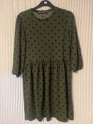 Stradivarius Womens Green Floral Polyester Blend Skater Dress Size M Circle Neck | eBay UK Stradivarius Womens Green Floral Polyester Blend Skater Dress Size M Circle Neck | eBay UK