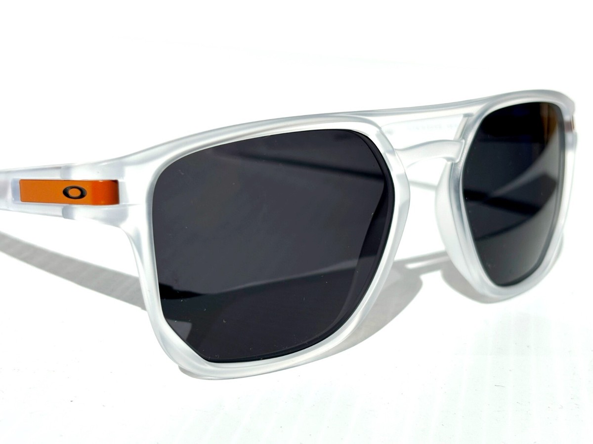 Oakley Latch Beta  クリア サングラス NEW Oakley LATCH BETA Matte Clear POLARIZED Galaxy Black