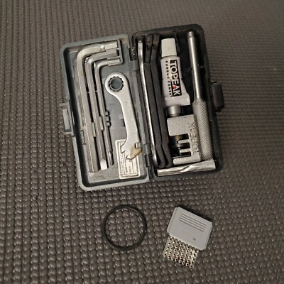 topeak survival gear box