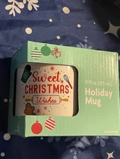 Set of 4 Holiday Mugs 11fl oz. Dishwasher & Microwave Safe Brand New in Boxes