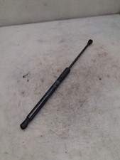 Verin de hayon / de capot Toyota YARIS