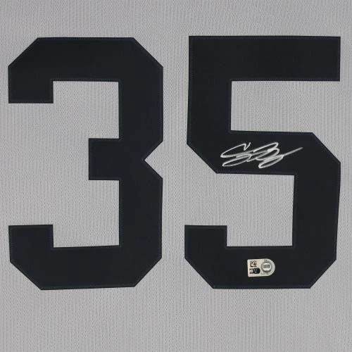 Camiseta deportiva Nike Limited gris autografiada de Cody Bellinger New York Yankees Foto 4 de 4
