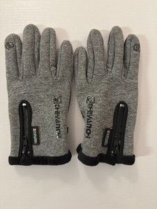 Women’s Grey Jogging Gloves. Lightweight and Warm