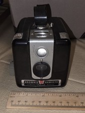 Vintage Kodak Brownie Hawkeye Camera Brown Bakelite Body Flash Model-620 film