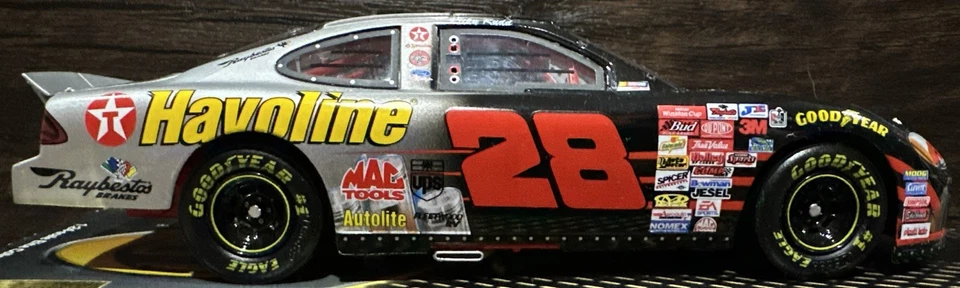 2001 Ricky Rudd Texaco Bud Shootout Ford Taurus 1/24 Action Elite Nascar Diecast - Image 4 of 4