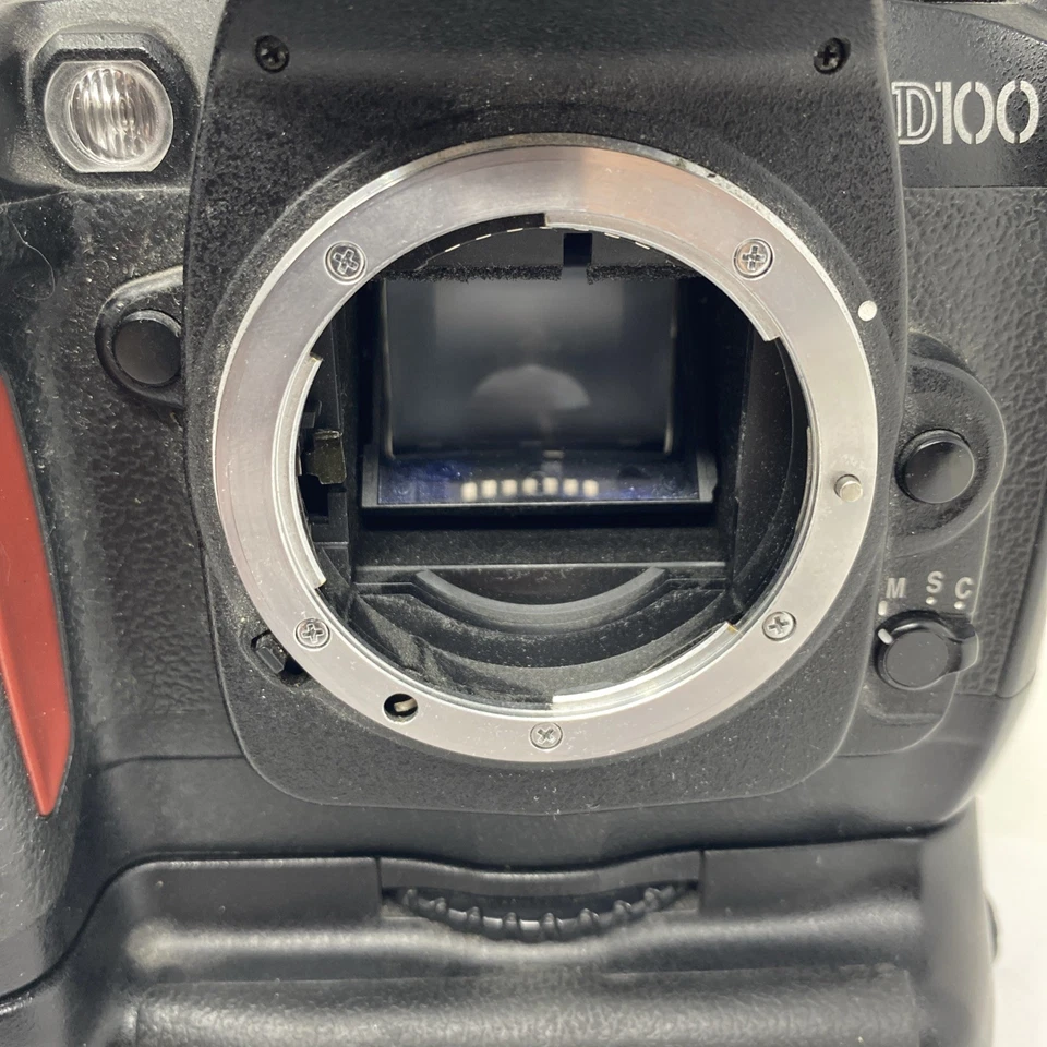 Nikon D100 6.1 MP Digital SLR Camera Body with MB-D100 Grip & Battery - Image 2 of 4