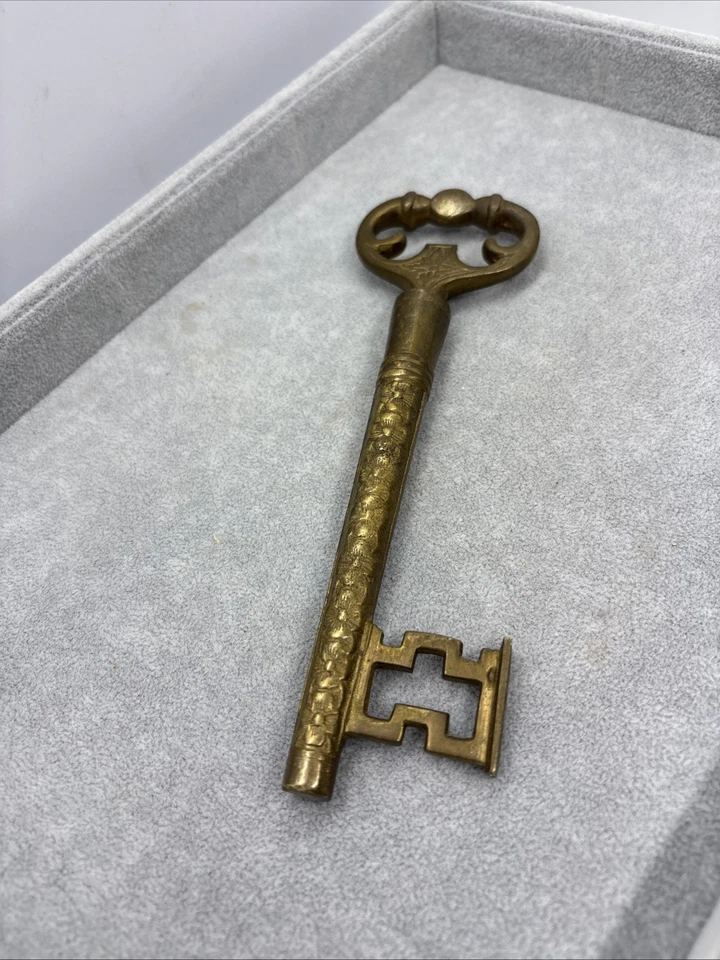 Abridor de botellas con llave de cerradura de puerta/caja fuerte esqueleto de latón macizo vintage de 7-1/2" de largo Foto 3 de 4