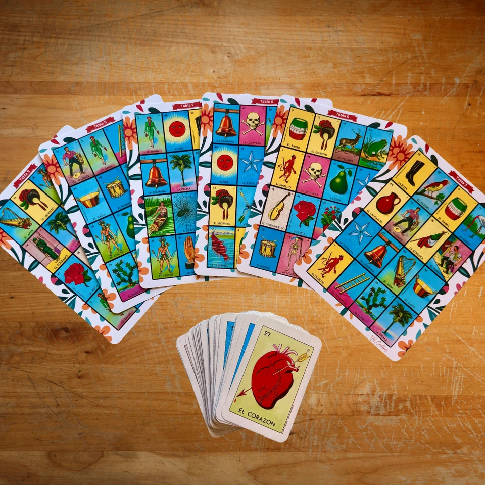 Juego Lotería Mexicana Deluxe - 50 Tableros Premium + 54 Tarjetas de Llamada. Impermeable Foto 3 de 4