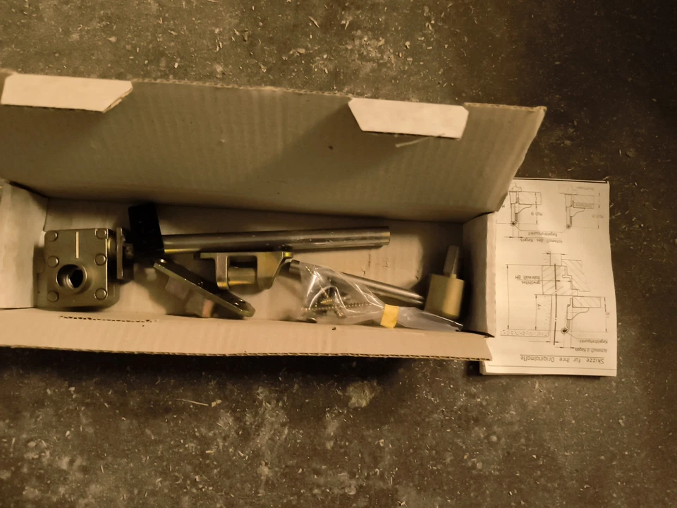 2x Fensterläden Feststeller Gold Mit Kopf Rechts und Links - Bild 3 von 3