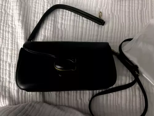 Coach Tabby 18 Pillow Letter C Women's Shoulder Bag - Blak