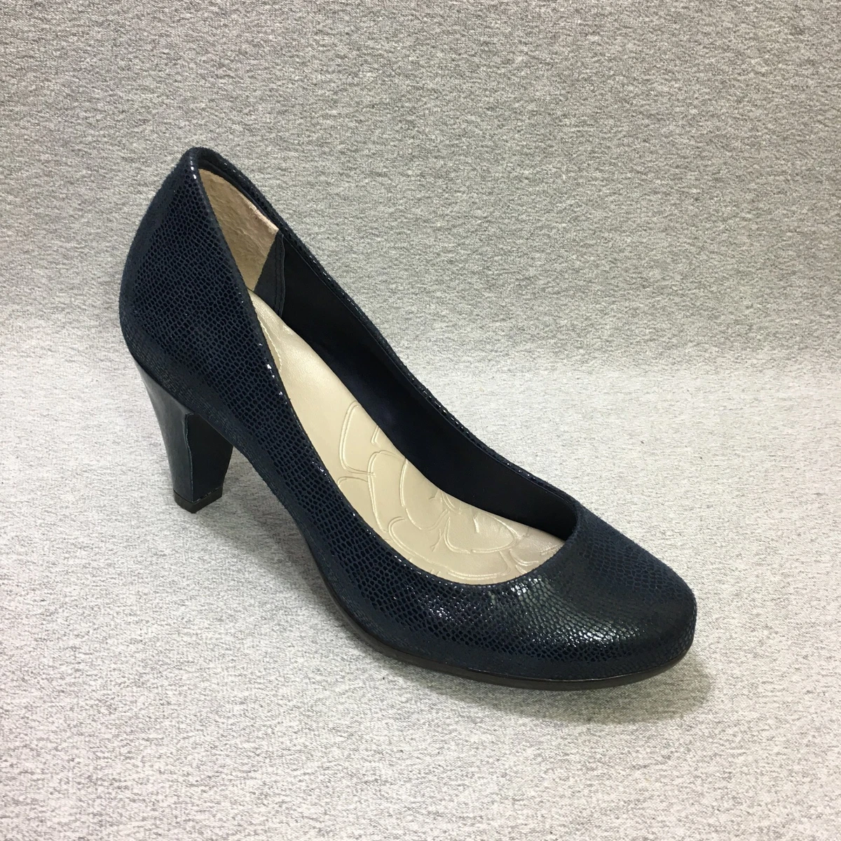 Giani bernini sandals clearance