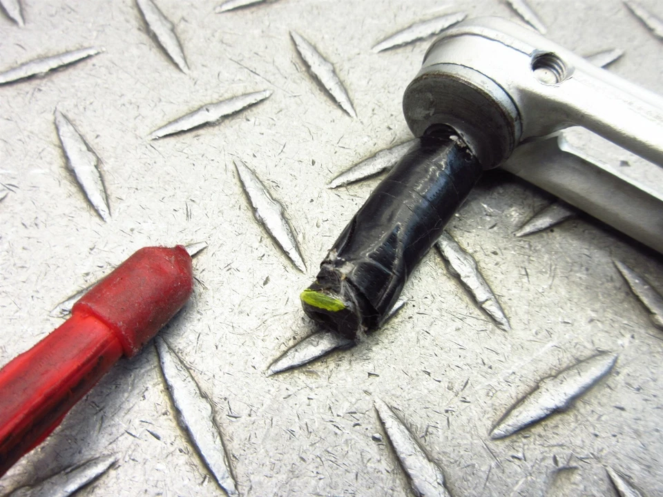 2002 00-04 Aprilia SL1000 Falco рычаг левый старт Kickstart - Изображение 3 из 4