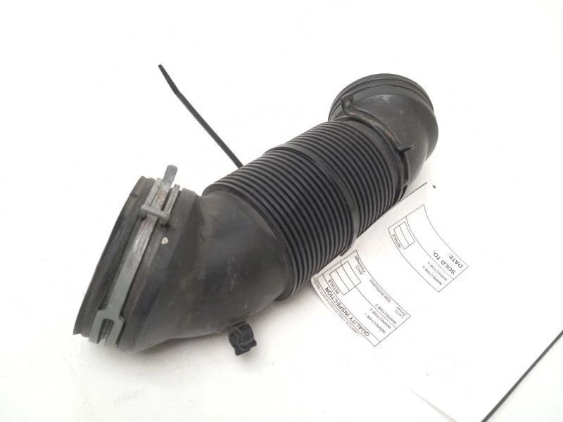 Volkswagen CC 2010 tubo de admisión de aire Foto 3 de 4