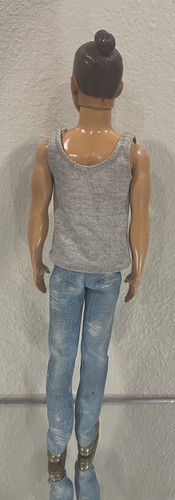 Barbie Fashionista Ken 2016 con panino - Foto 3 di 8