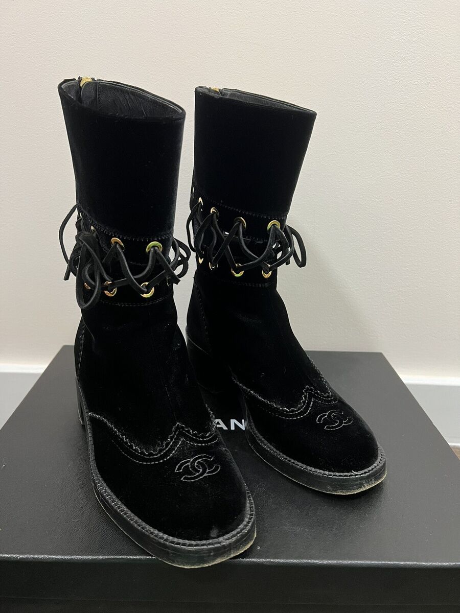 AUTH CHANEL RUNWAY VELVET ANKLE BOOTS BLACK 37 In BOX. SEEN AUTH CHANEL RUNWAY VELVET ANKLE BOOTS BLACK 37 In BOX. SEEN