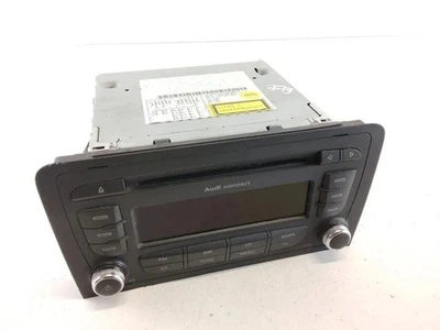 AUDI A3 Sportback 8PA Lecteur de Musique Avec GPS 8P0035186P 2.00 31922706 - Photo 1/4
