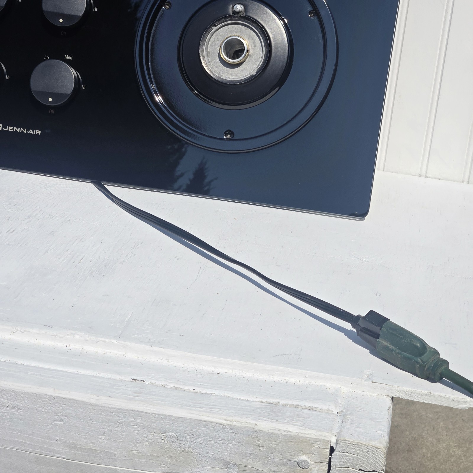 JENN-AIR Black Gas Cook Top CCG4573 Modern Glass 4-Burner  Clean S1