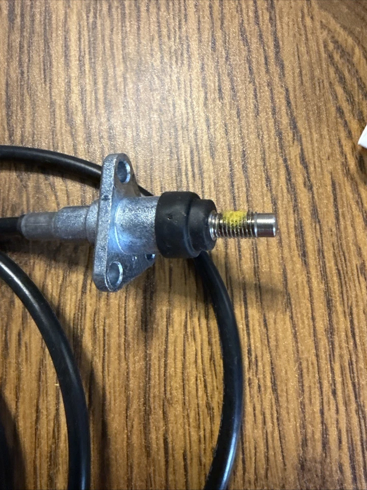 Base Antena Radio GM Original Equipo Original GM 22936386 2014-19 SILVERADO Foto 3 de 4