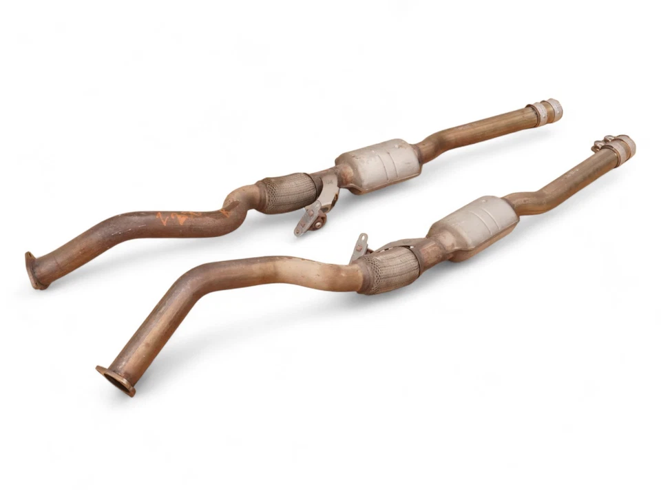 2011 - 2012 Audi A8 D4 4.2L Muffler Silencer Exhasut Pipe Tube 8K0253211c Oem Foto 3 de 4