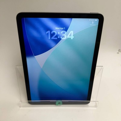 WiFi Only Apple iPad Air 5th Gen 64GB 26.2.1 Space Gray MM9C3LL/A