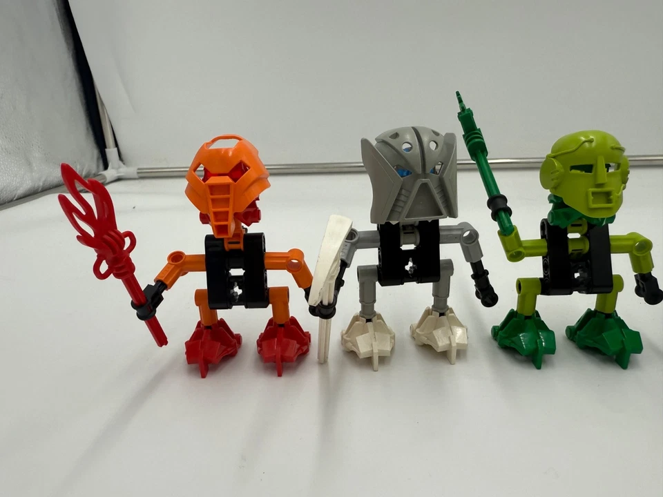 LEGO Bionicle Turaga Juego completo de 6, faltan bandas elásticas Foto 2 de 4