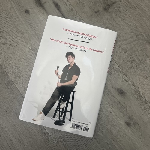 SIGNED Matt Rife Autographed Book - Your Mom's Gonna Love Me - Bild 3 von 3